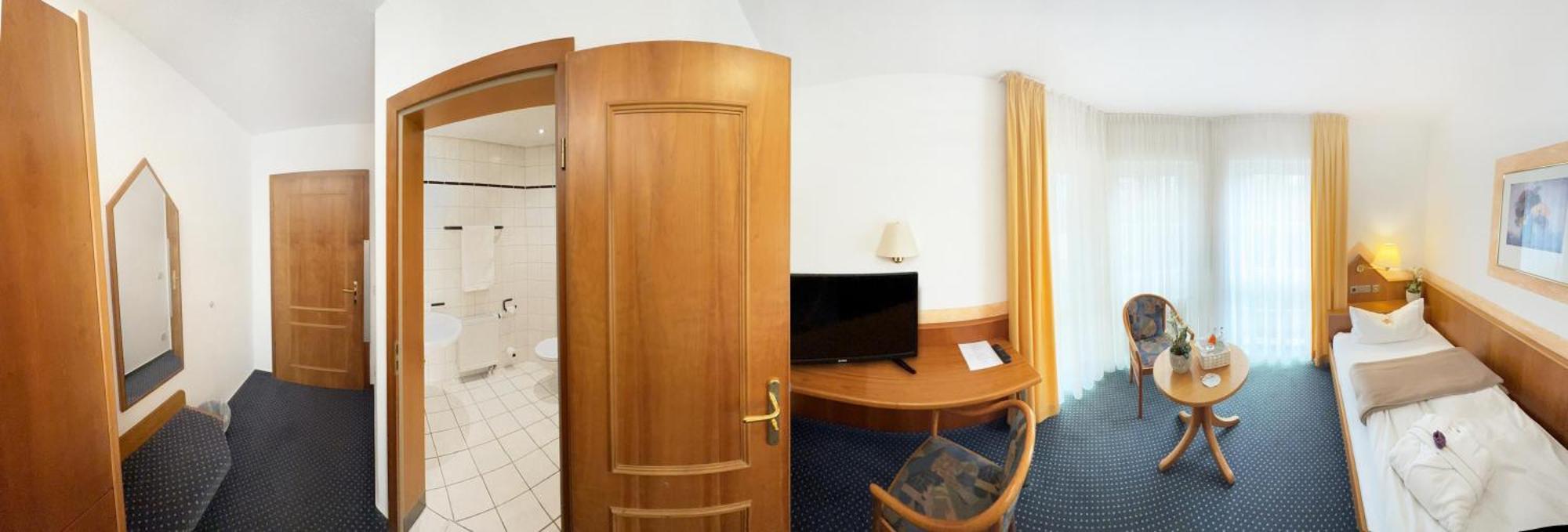 Hotel Schoene Aussicht Gießen Dış mekan fotoğraf