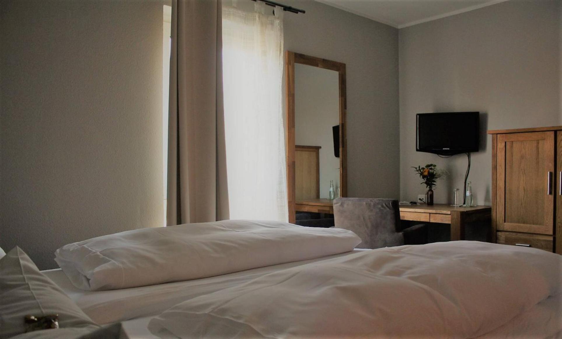 Hotel Schoene Aussicht Gießen Dış mekan fotoğraf